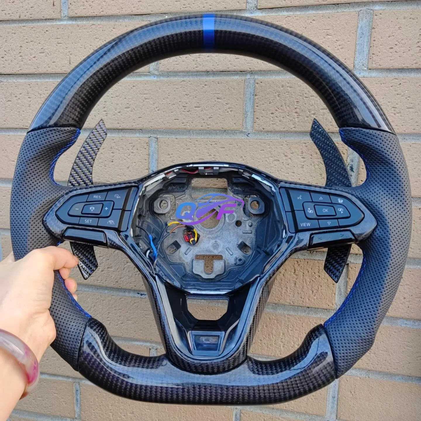 

For Volkswagen Custom Steering Wheel Carbon Fiber with Blue Details Perforated Leather and Multifunctional Keys for VW Cars