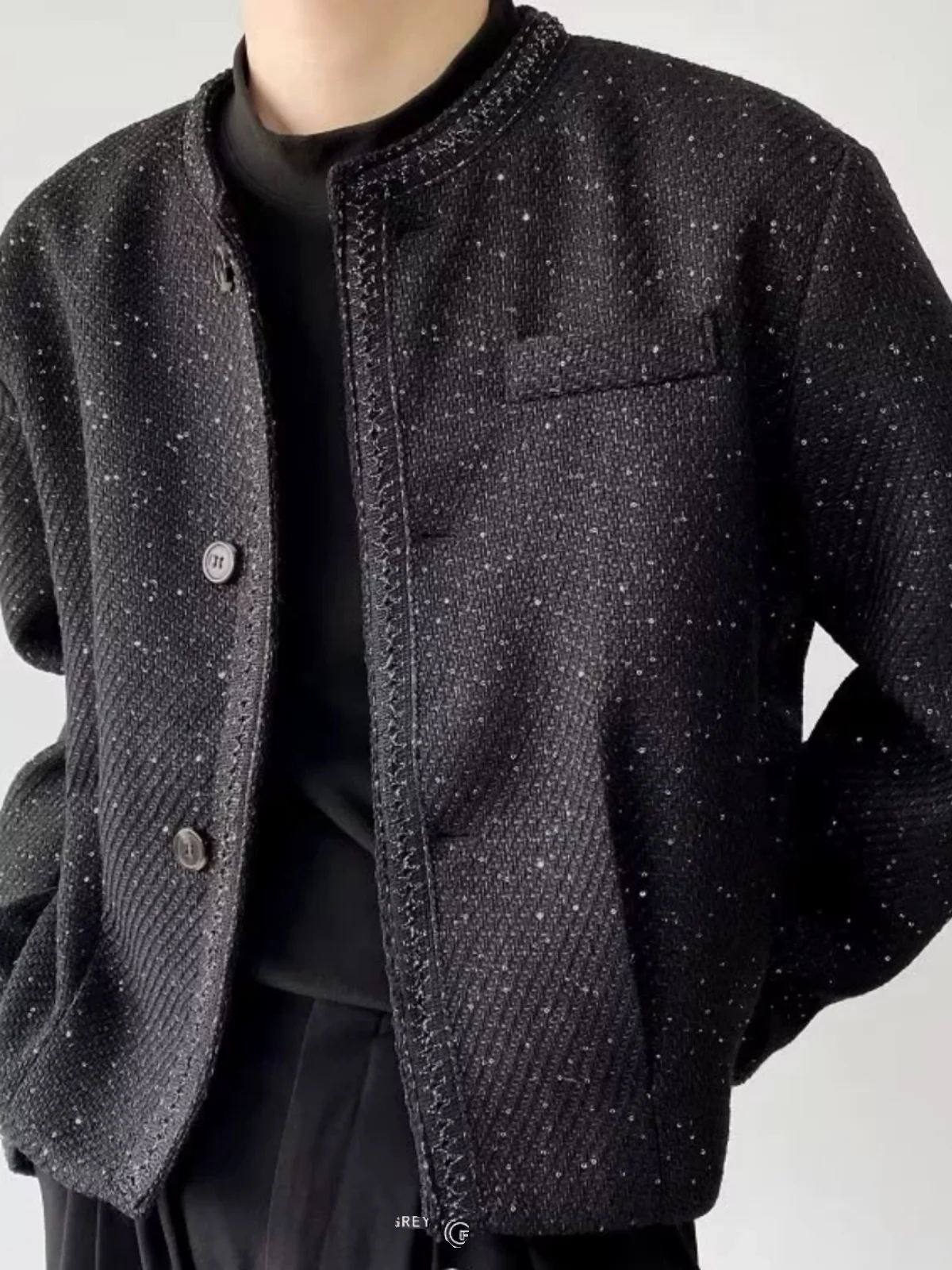 Cleanfit Niche Design Tweed Blazer Men Elegant Padded Shoulders Cropped Jacket Black Tweed Coat Casual Sleek Tailoring Outerwear