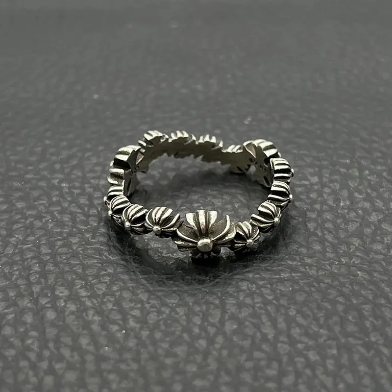 

Кольцо Roseie ch S925 из стерлингового серебра, высококачественное, в стиле ретро, с маленьким крестом и цветком, европейский и американский дизайн, кольцо с крестом в индивидуальном стиле.