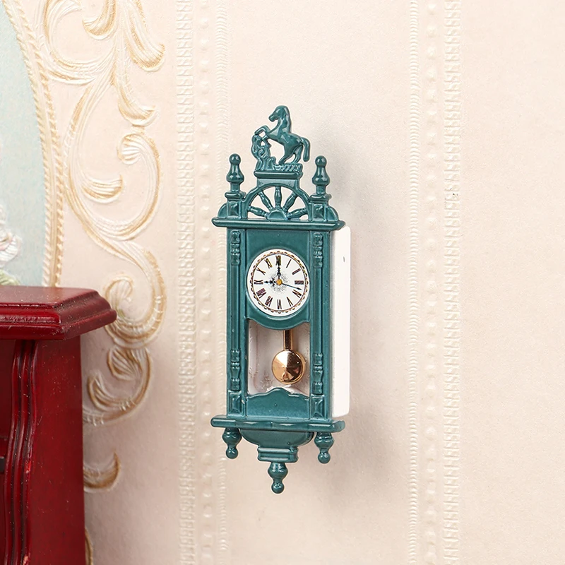 1PC Doll House Scene Props Mini Retro Roman Clock Living Room Decoration Pendant Clock