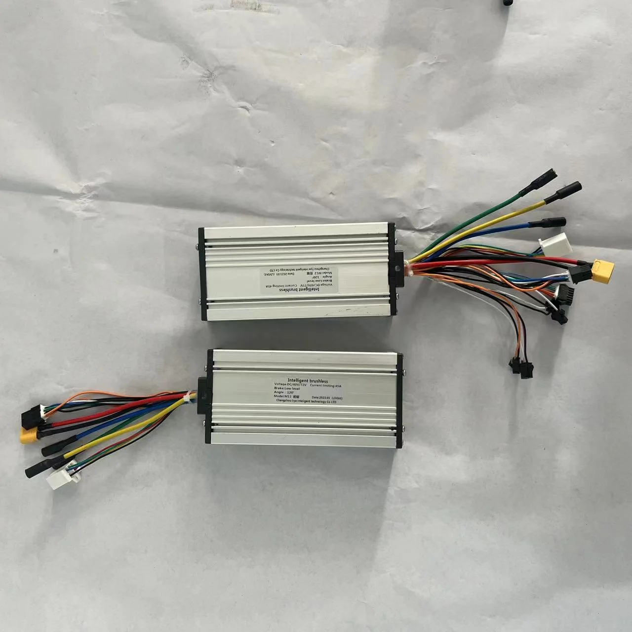 

Motor Controller Finger Throttle LCD Display with Key Lock Liya 72V 45A 50A 60V 35A 48V 52V 30A Electric Scooter
