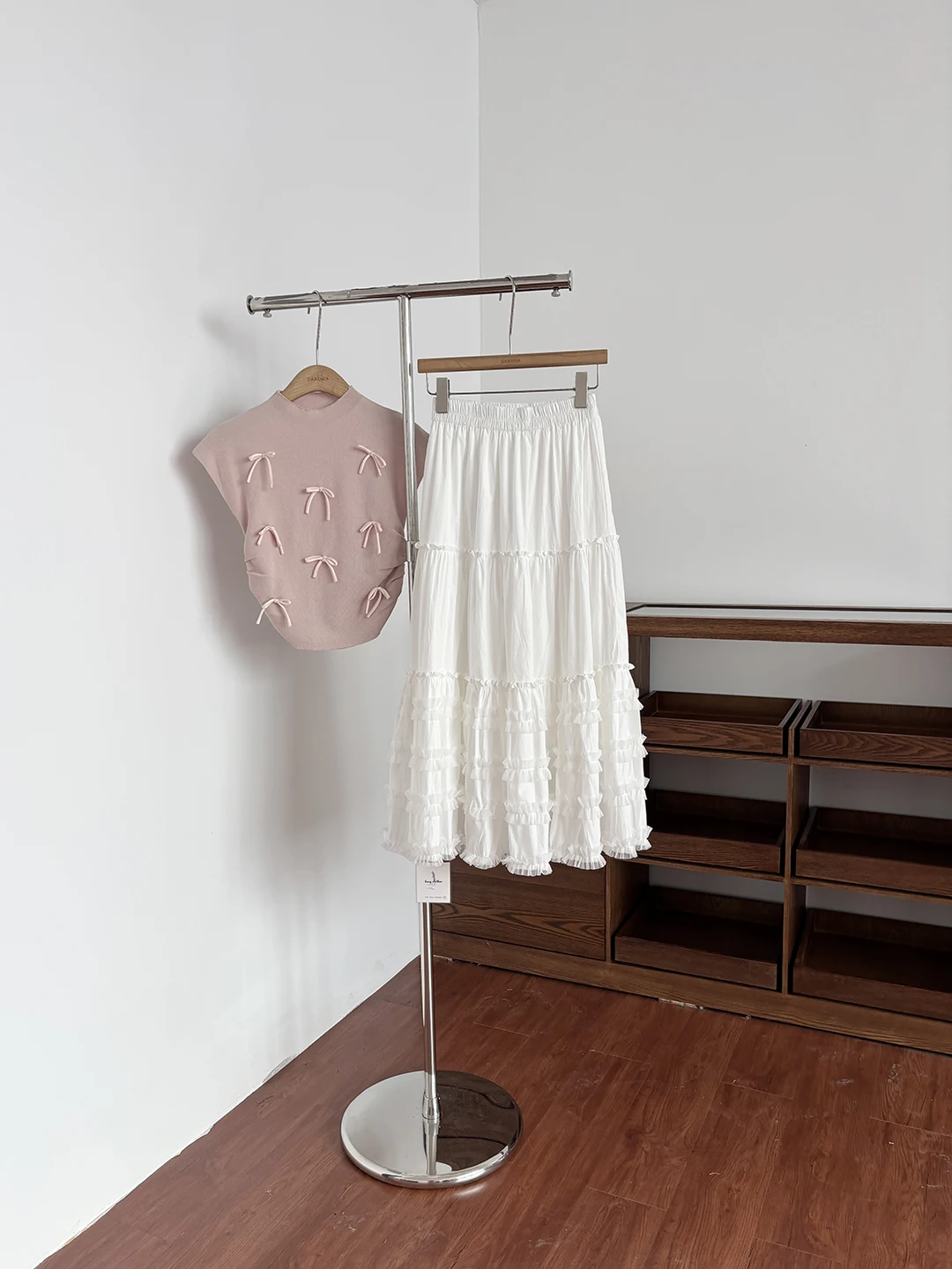

White Sweet Style Mid-Length A-Line Skirt Women's High Waist Slim Fit Summer New Korean Version Polyester Fiber Skirt