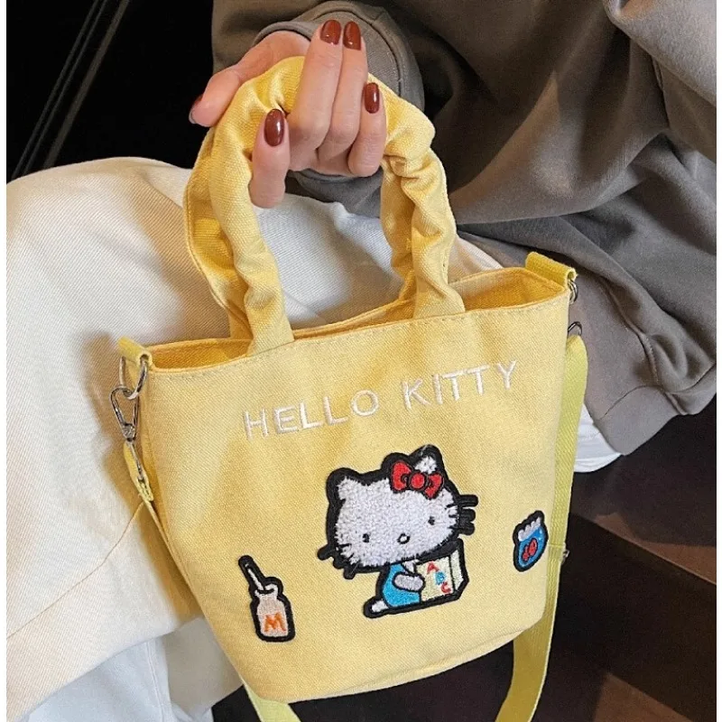 

Sanrio Hello Kitty New Girls Handbag Cartoon Cute Embroidery Women's Shoulder Messenger Bag Fashion Mini Women's Shoulder Bag