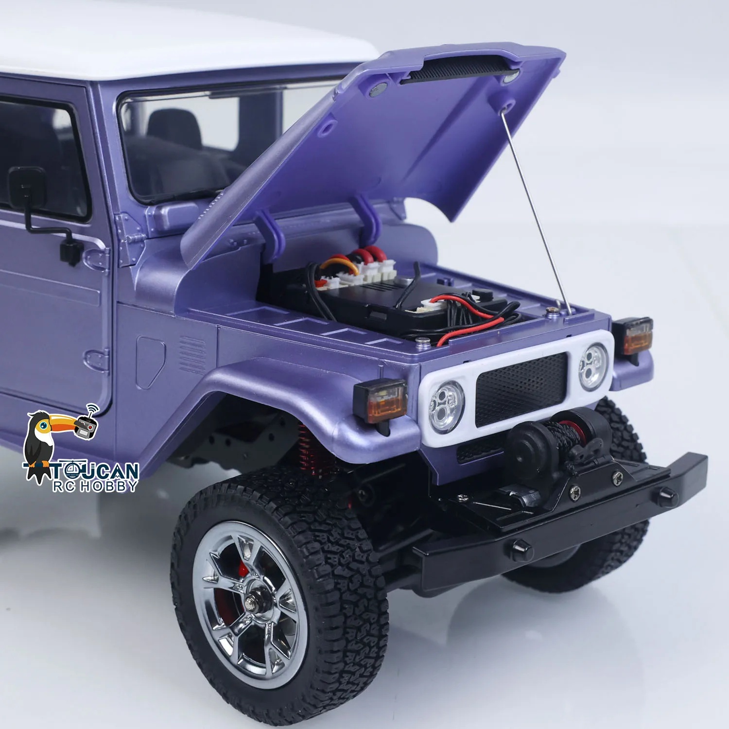 HG AWD 1/16 راديو التحكم على الطرق الوعرة سيارة HG4 211 محرك معدني مهاوي وحدة الدخان أضواء الأصوات تأثير RTR RC الزاحف لعبة مجسمة