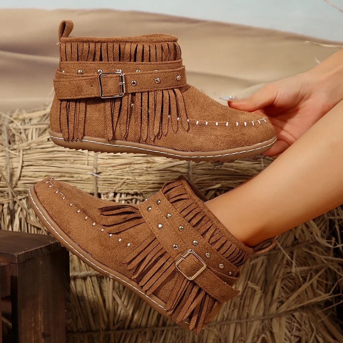 Solid Color Tassel Decor Western Boots Women Retro Style Buckle Strap Flat Shoes Woman 2024 Winter Comfy Warm Plush Ankle Boots