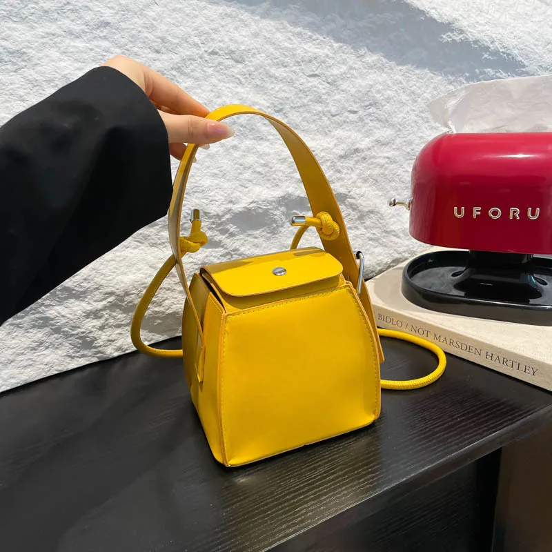 

Handheld Crossbody Bag for Women Shoulder Bags Square Box Bags Trendy Versatile Designer Bags Purse and Handbags Сумка Женская