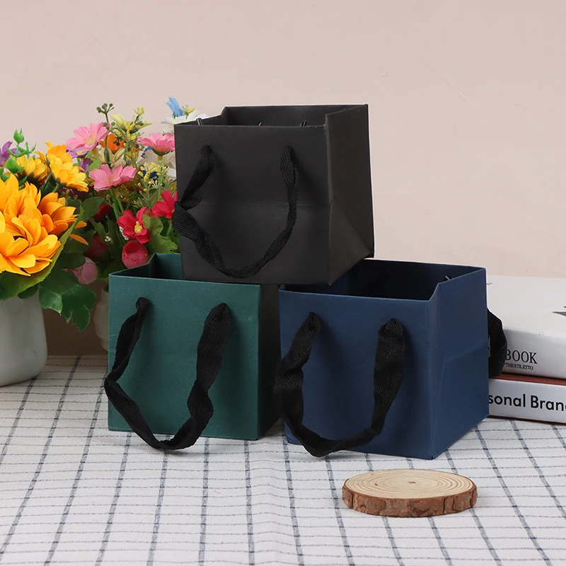 Square Portable Kraft Paper Bag Flowers Packaging Bag Birthday Wedding Gift Bag