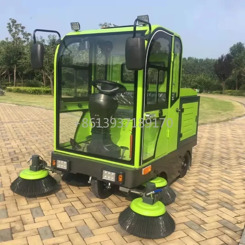 City Road Automatic Driving Road Sweeper Fully Enclosed Road Cleaning Sweeper