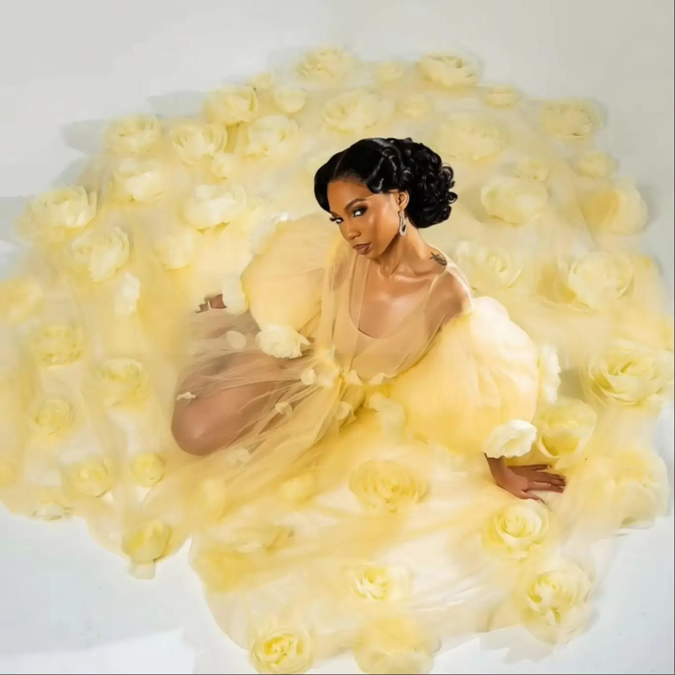 Yellow Bridal Robe Dress Maxi Wrap Customized Lingerie Women Fotos Gowns Boudoir Bathrobe 3D Flower Wedding Dress For Babyshower