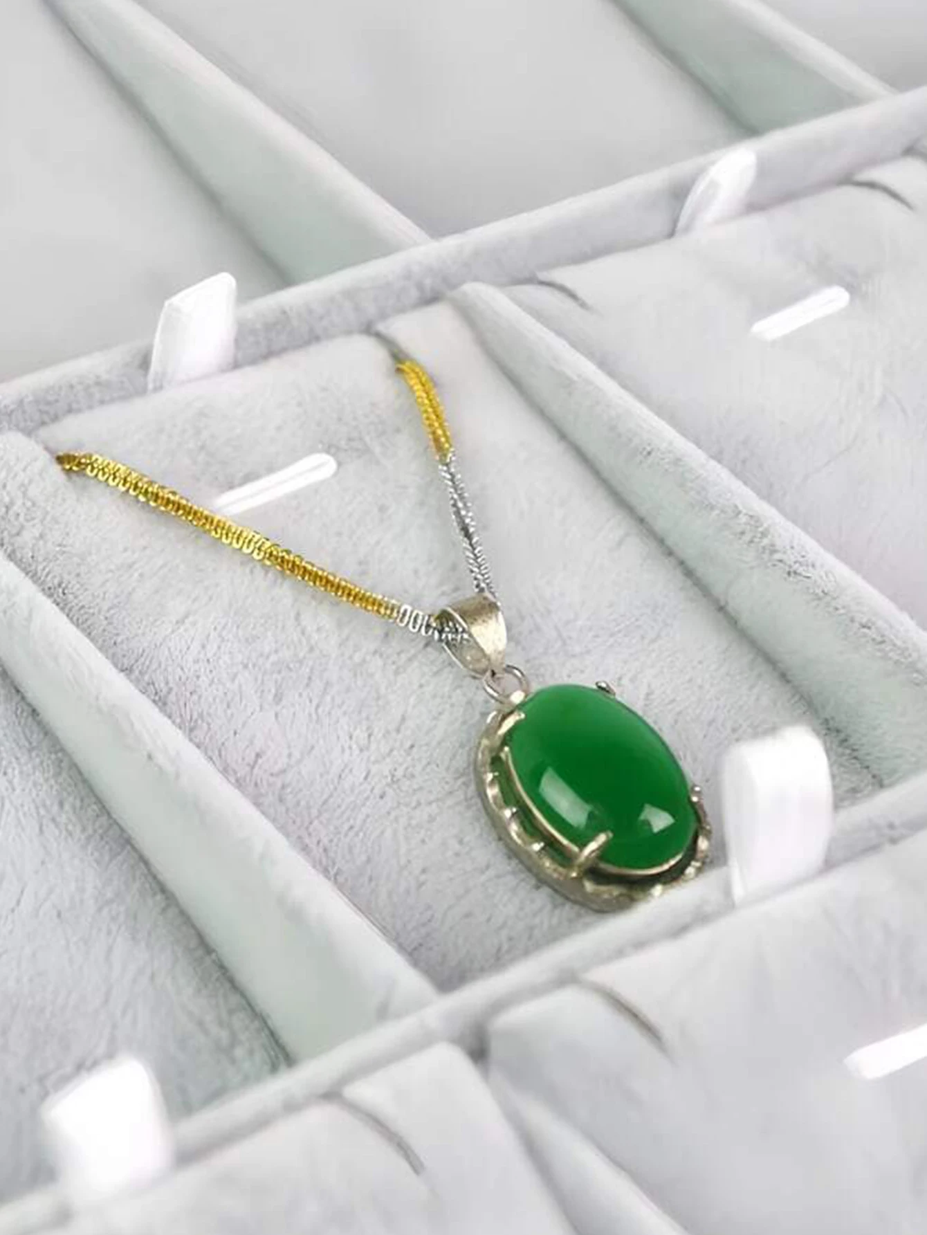 Thumbnail 3 - #71 Most Reviewed Jewelry Holders