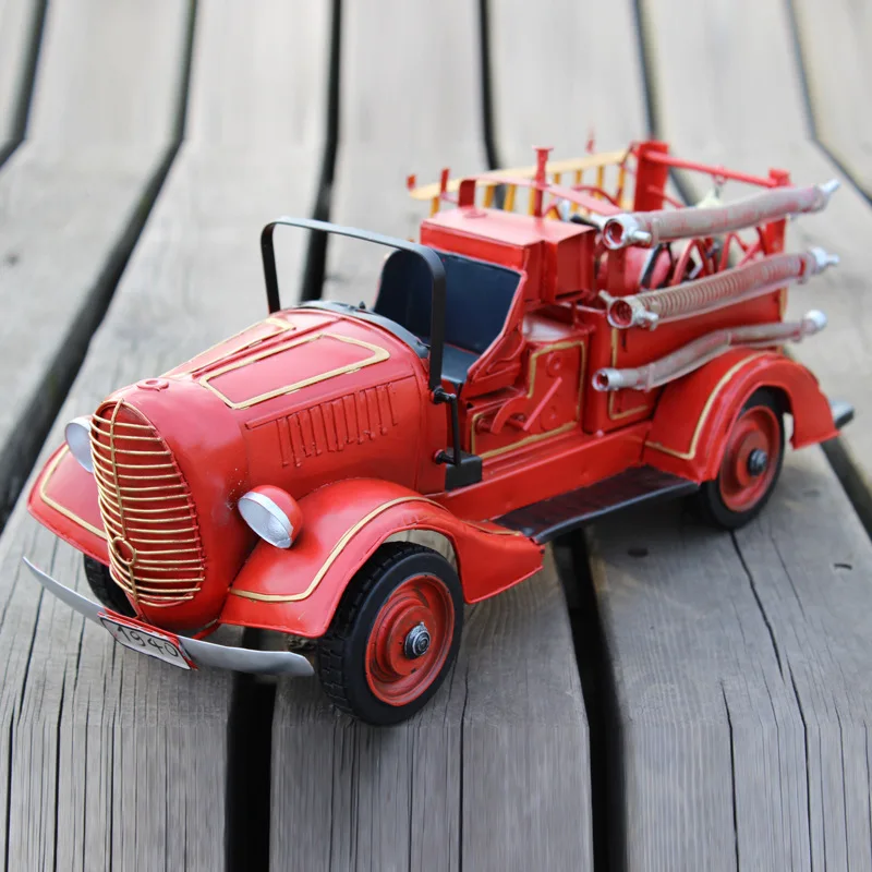 New handmade wrought iron retro classic car old fire truck model old nostalgic pocket metal crafts