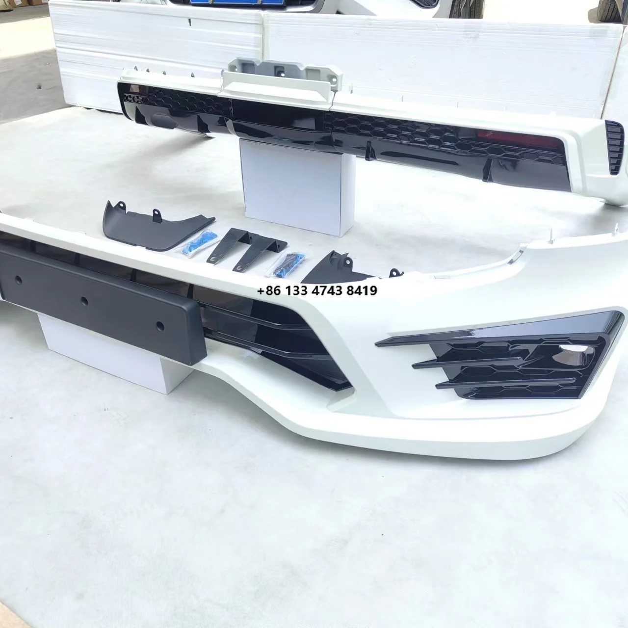 body kit front and rear surround appearance upgrade modified 300 lc300 body kit