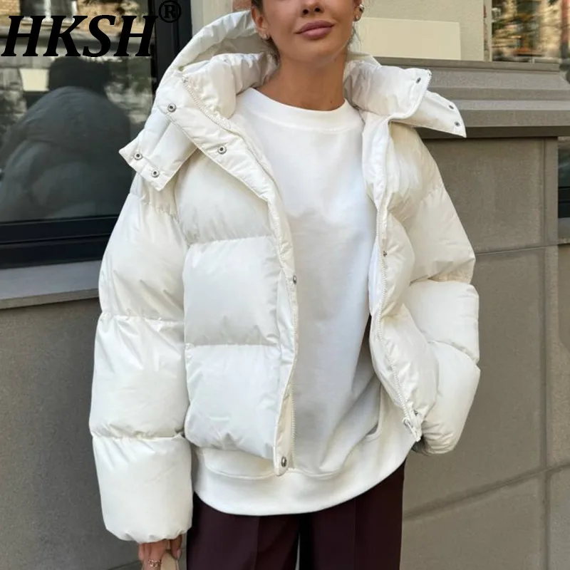 HKSH 2025 冬新作 レディース 中綿ジャケット フード付き ジップボタン 無地 多用途 エレガント カジュアル 暖かい パデッドコート HK14919
