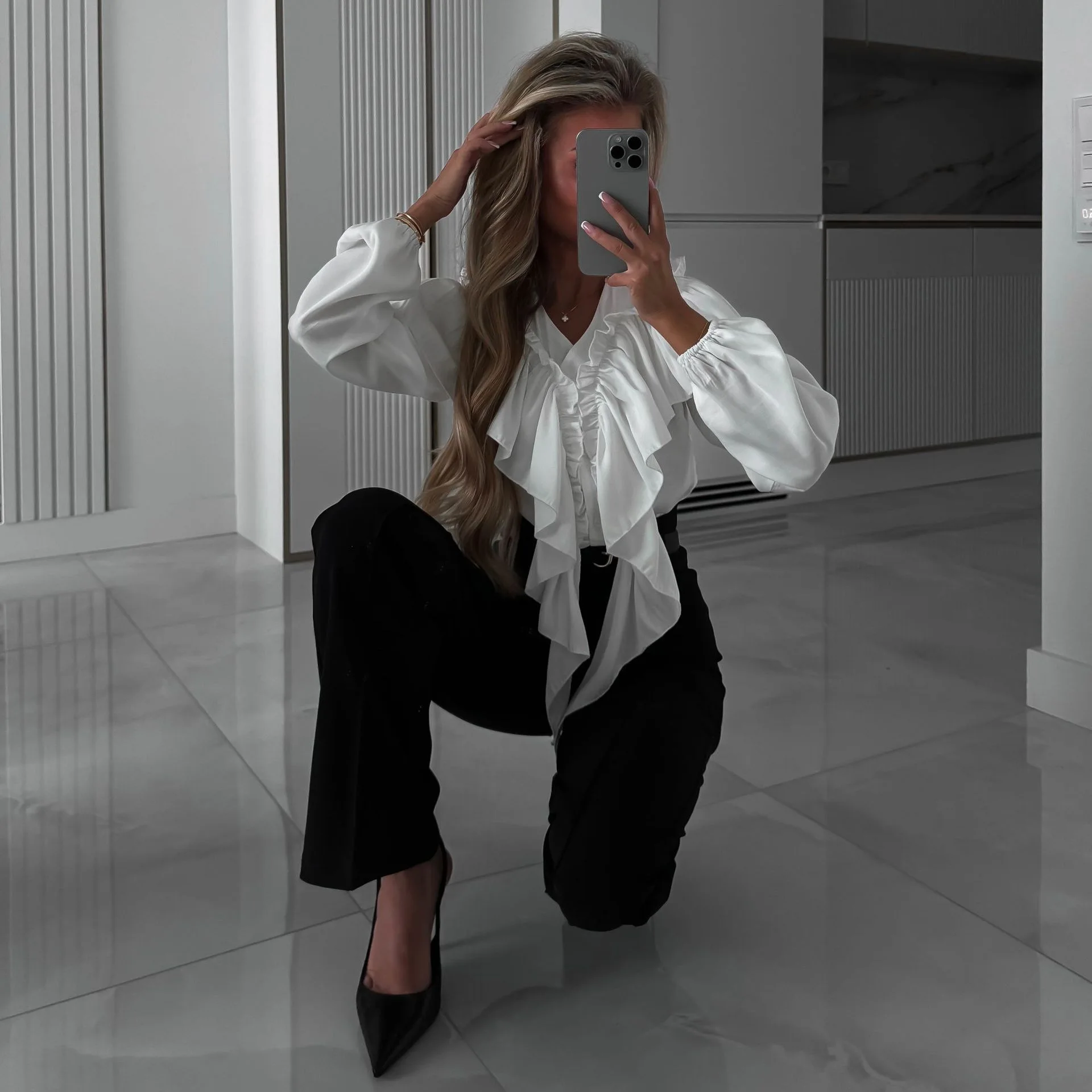 Women's New Spring Autumn Blouse Elegant Workplace Ruffled Design Casual V Neck Sophisticated Top