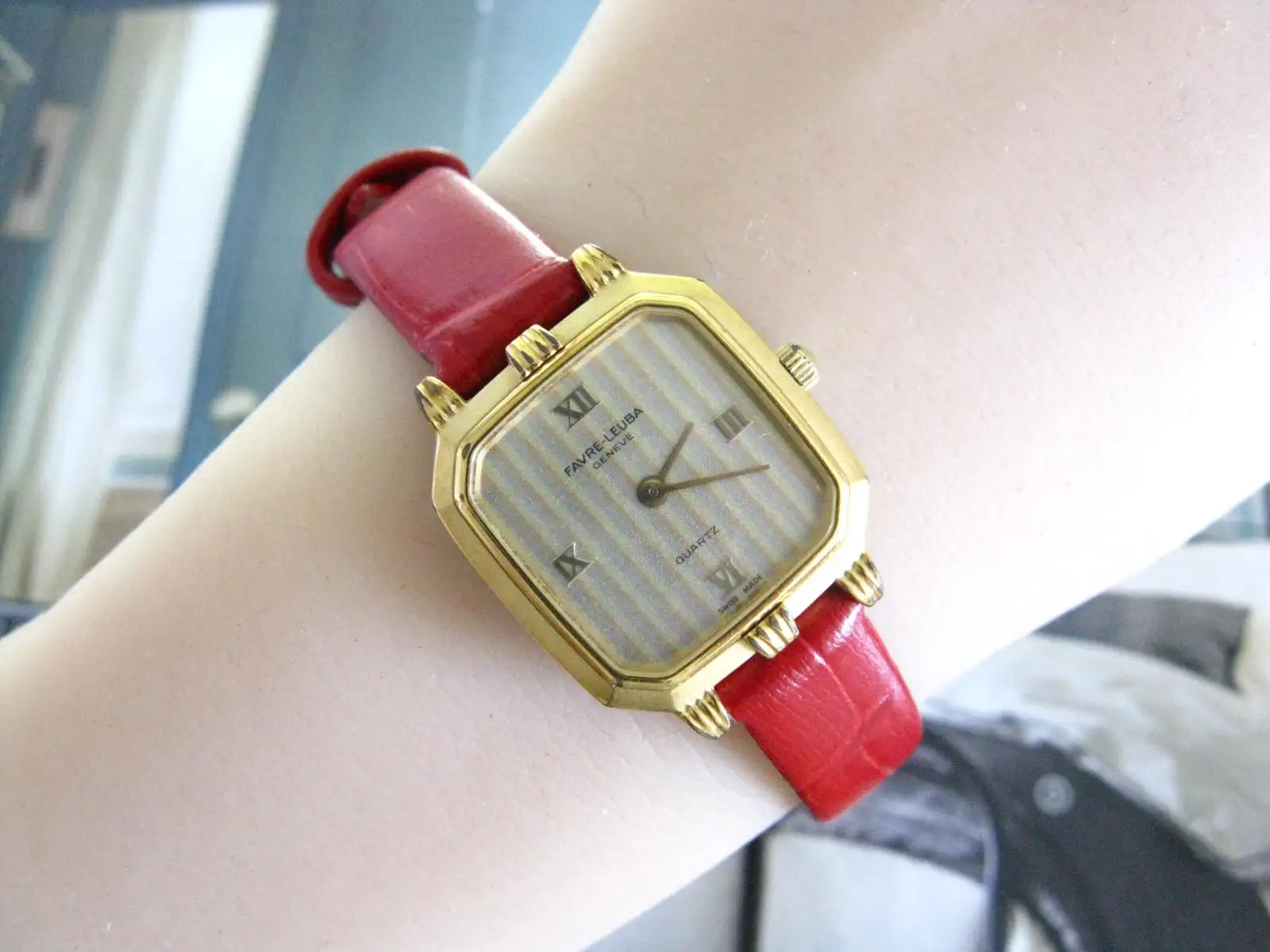 “Tricolor gold”  FAVRE-LEUBA  GENEVE Quartz lady's watch