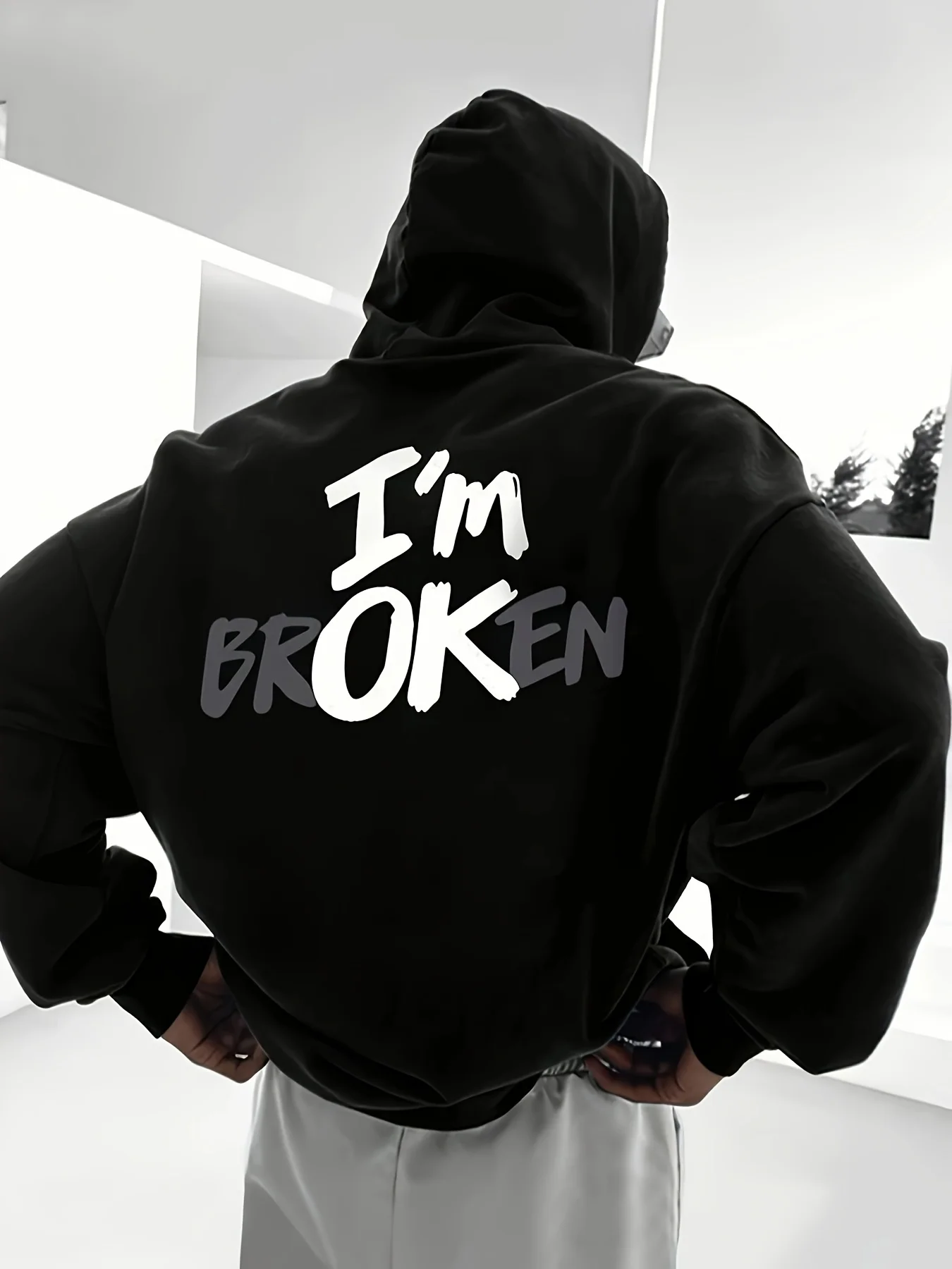 

2025 Autumn and Winter Men Casual Polyester Hoodie Kangaroo Pocket Long Sleeve High-end Luxury Is for Both Men and Women Top Y2k