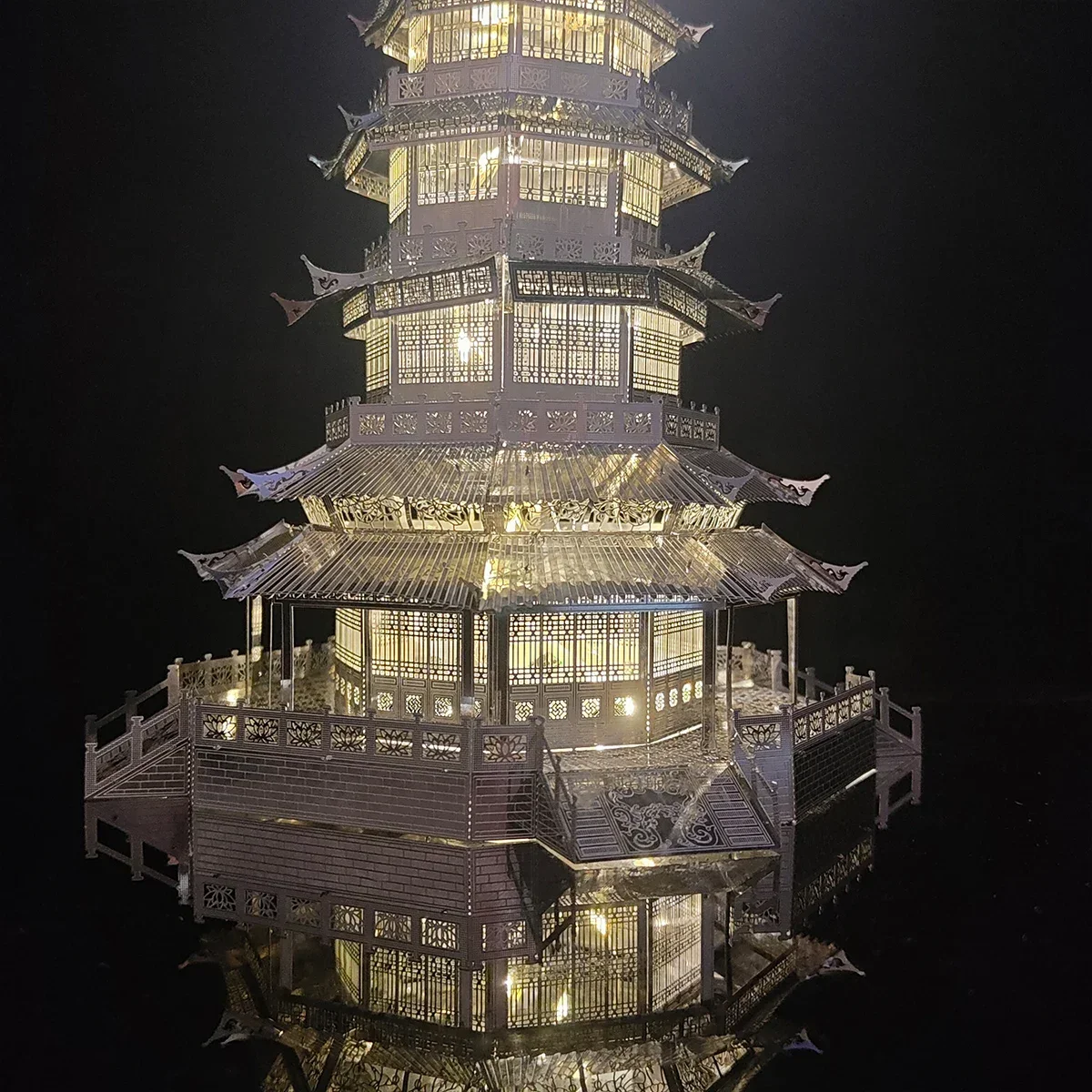 ثلاثية الأبعاد ستيريو ديكور المنزل DIY بها بنفسك اليدوية المعادن بناء الزجاج معبد لغز الجمعية لعبة مجسمة Knickknack الديكور الحرف حديقة