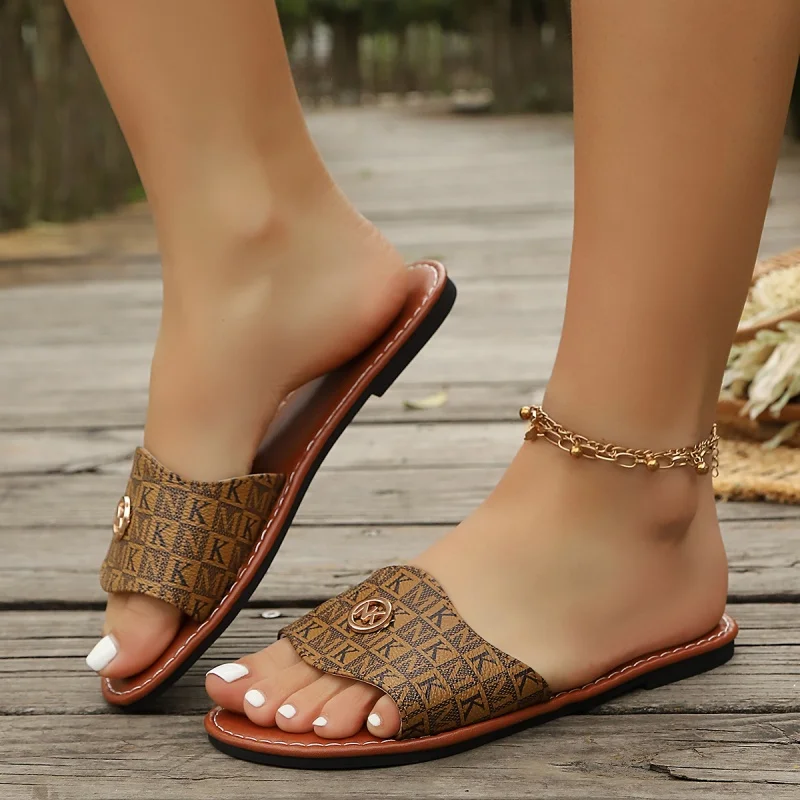 Modische, heiß begehrte, sexy Strand-Flachslipper, Sommerneuheit, runde Spitze, einfache und bequeme Freizeitslipper für Damen – Detail 8