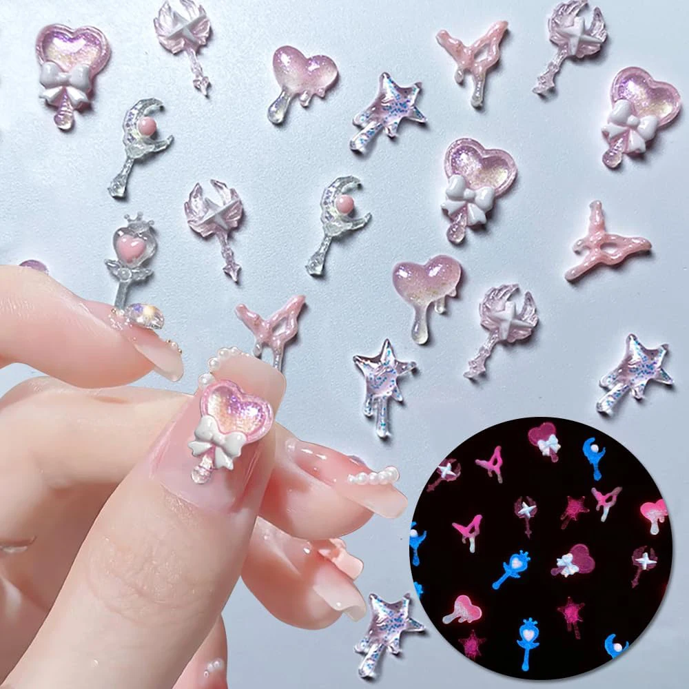 50pcs/bag Random Color Luminous Resin Charms Love Heart Nails Decoration Glow in The Dark Scepter Nail Art Accessories Parts