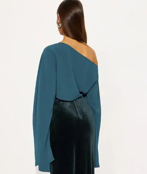 Otoño e Invierno para mujer con hombros descubiertos, se puede colgar en diagonal, con mangas abiertas y sueltas, cintura expuesta, jersey, top chal