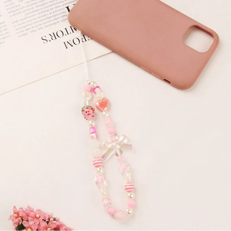 Fashion Strawberry Romantic Heart Pearl Geometry Beaded Charm Lanyard Decoration Bracelet Mobile Phone Chain Women Pink Jewelry