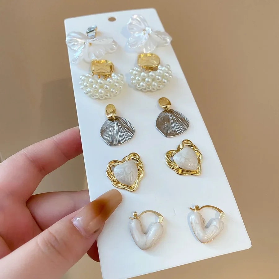Women's 16 Pieces Imitation Pearl Stud Earrings Set, Elegant Gift