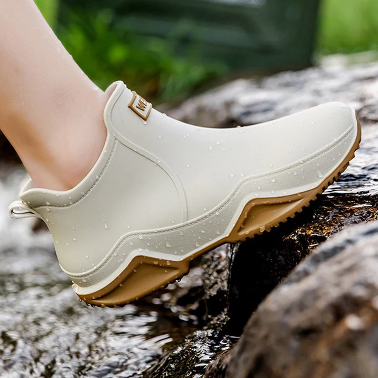 Fashionable Men & Women’s Ankle Rain Boots Anti-Slip Waterproof Shoes Work Boots Suitable For Summer & Winter Rainy & Snowy Day view 5