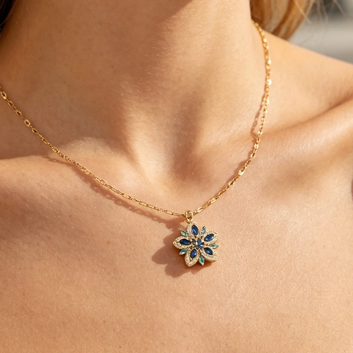Pink Blue Cubic Zirconia Blossom Flower Necklace for Women Gold Plated Five Petal Pendant Necklace Elegant Fashion Jewelry