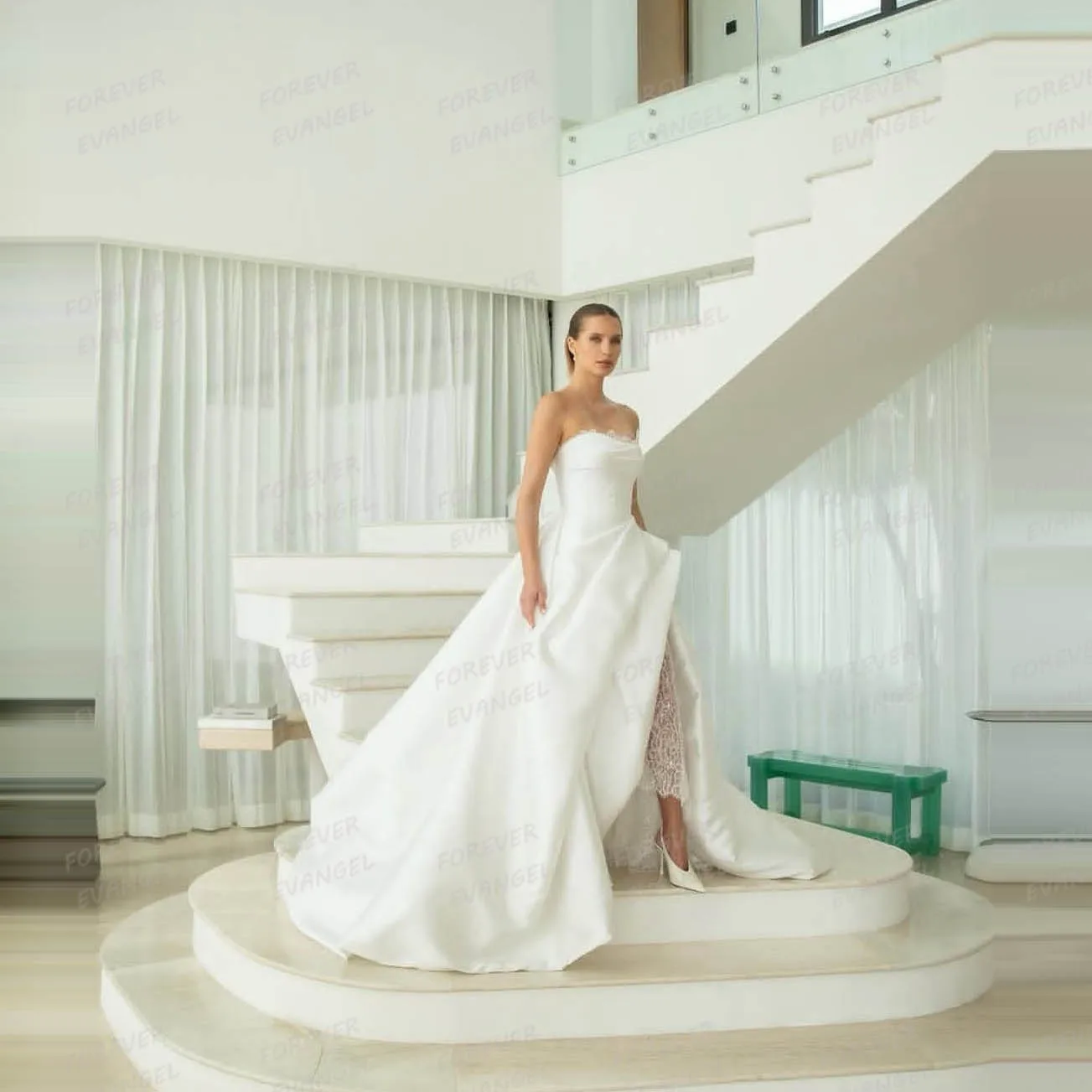 

Simple Wedding Dresses Woman A Line High Split Shiny Sequined Bride Gowns Sleeveless Customized Satin Formal Vestidos De Novia