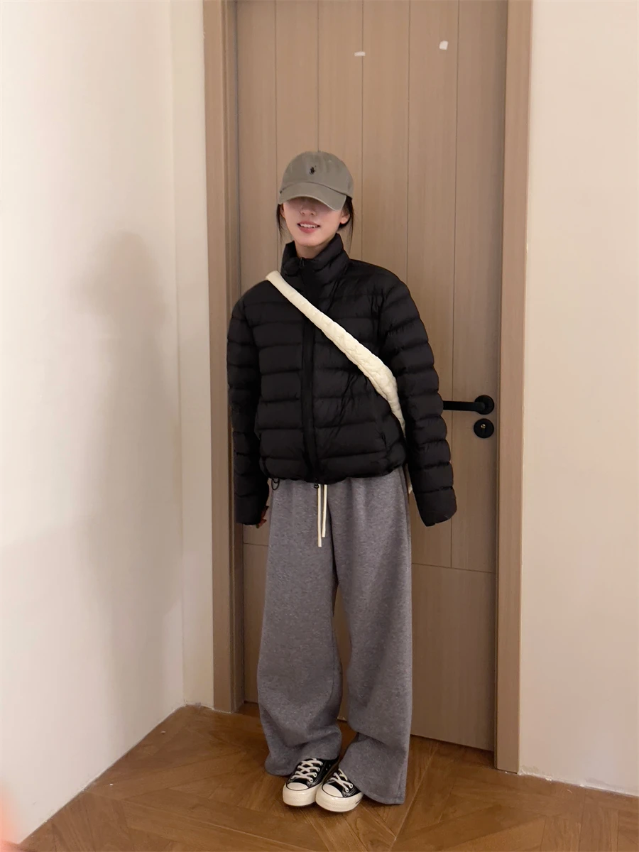 

Повседневное женское пуховое пальто с воротником-стойкой в Корейском стиле, новинка зимы 2025, маленький размер, утягивающее универсальное модное пальто для хлеба