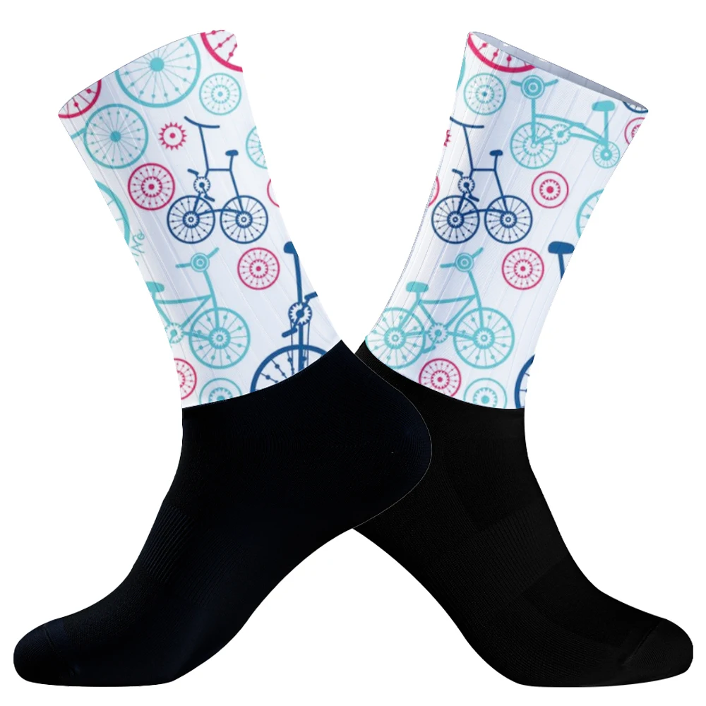 New Summer Anti Slip Seamless Breathable Cycling Socks Aero Bike Wearproof Road Socks