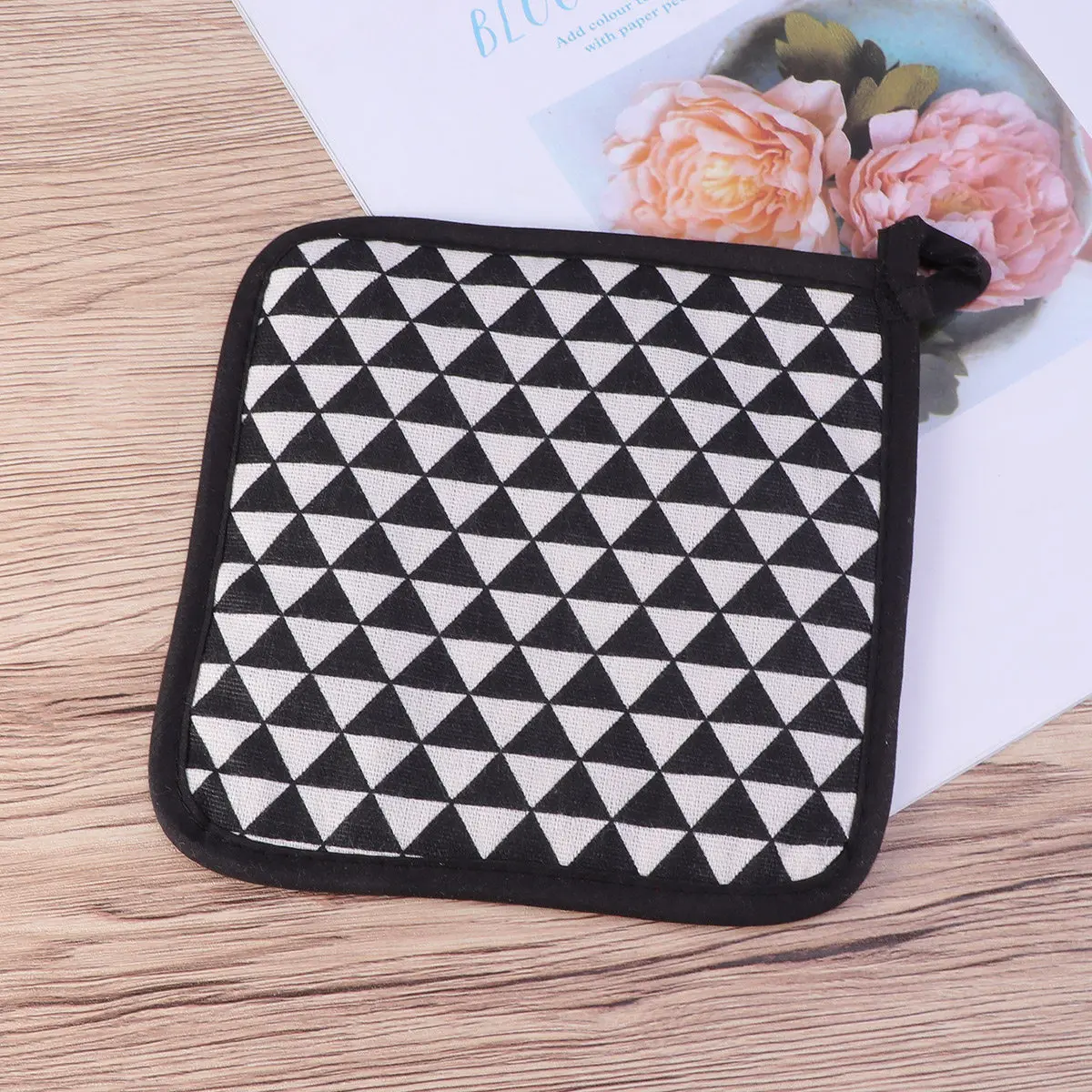 3Pcs Cotton Linen Thickened Heat Resistant Table Pad Pot Holder Insulation Mat for Oven Racks Microwave Baking Cup Mats Placemat