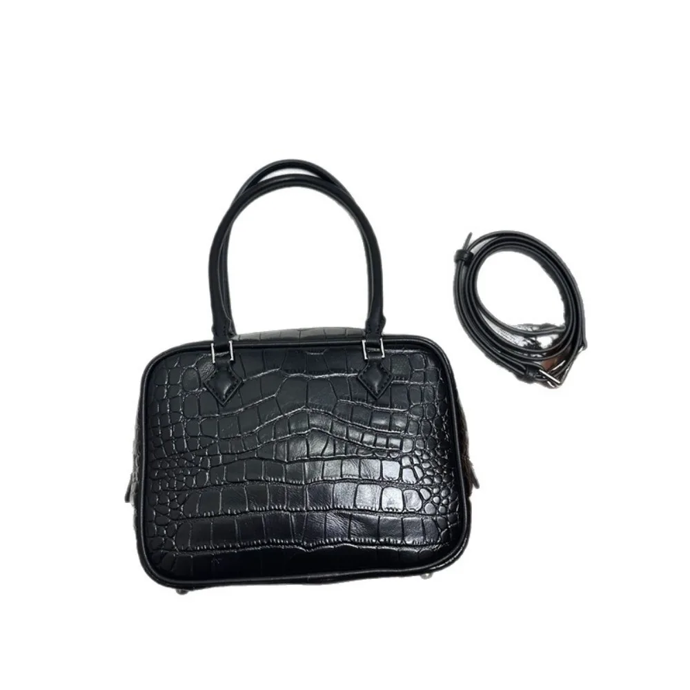 Stylish and Simple Single Shoulder Solid Color Women Convenient To Go Out Portable Messenger Bag Texture Unique Casual Daily