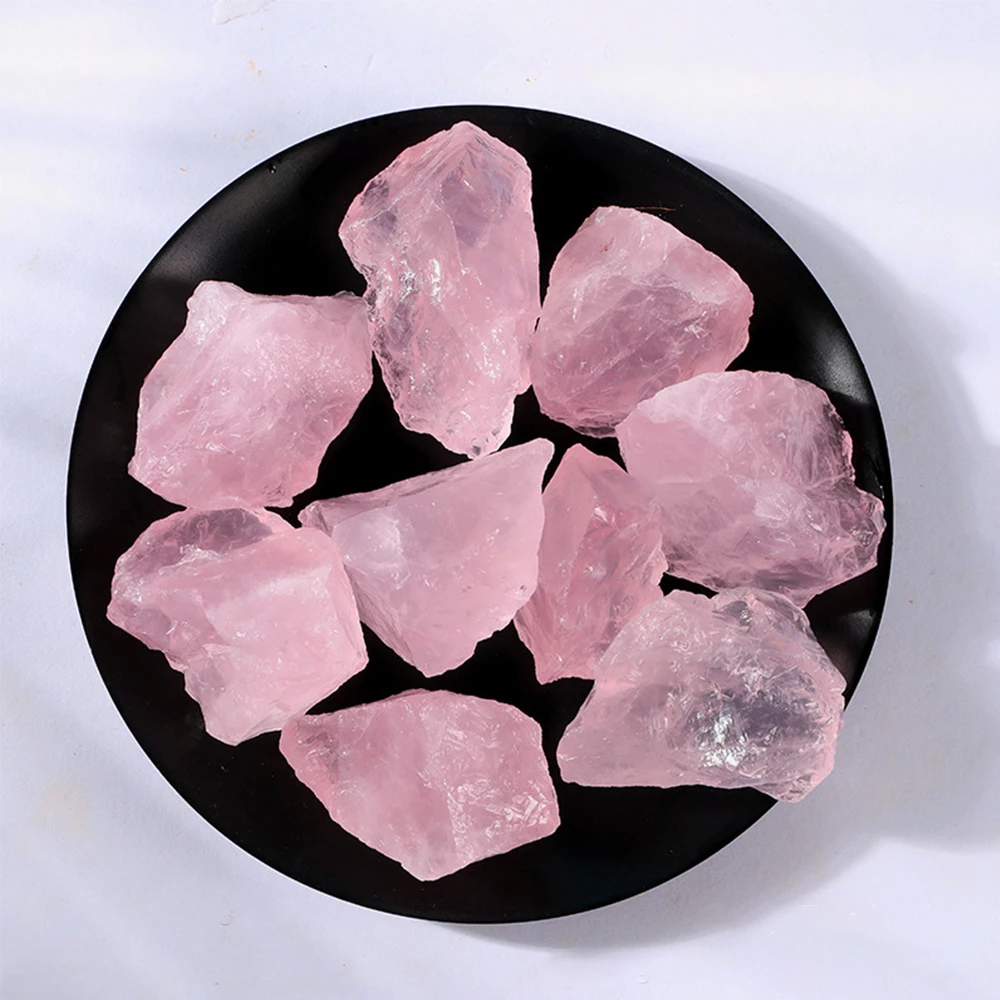 Natural powder crystal rose quartz coarse mineral raw stone mineral crystal mineral specimen room tank decorative landscape raw