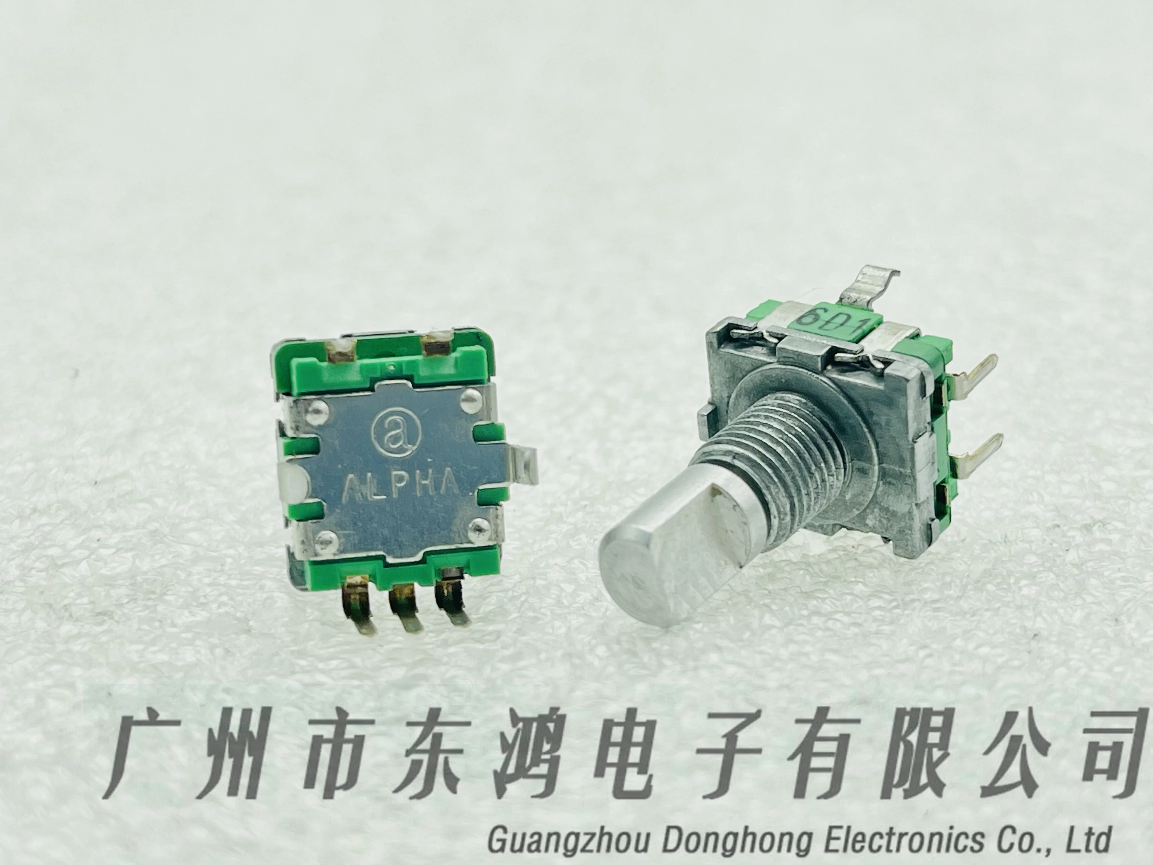 2 PCS ALPHA EC11 Type 20 positioning 20 pulse with press switch car encoder sound shaft length 15mm