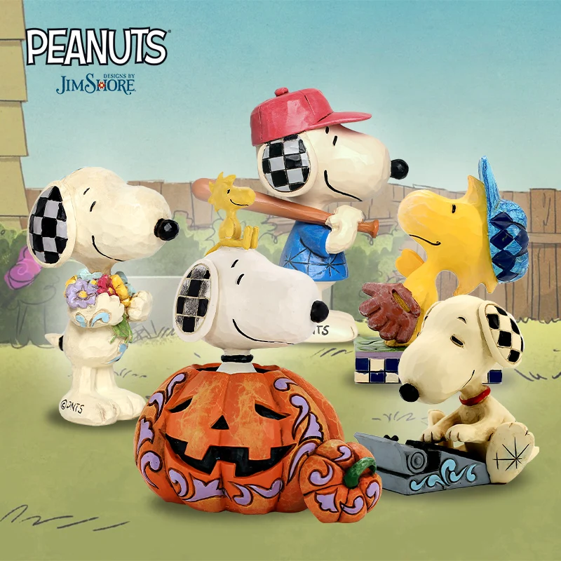

In Stock Snoopy Peanuts Kawaii Action Figure Desk Decor Ornament Customized Toy Collectible Model Gifts