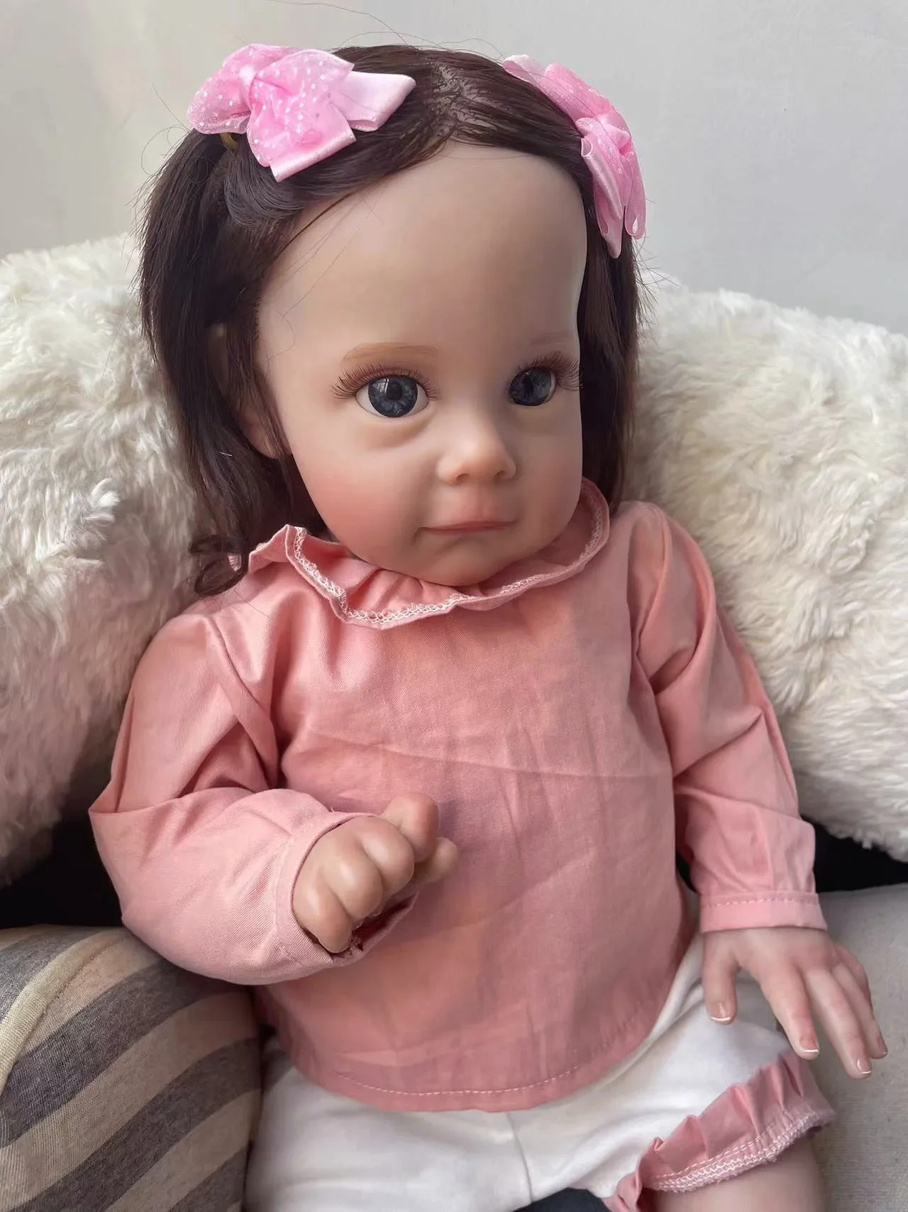 60CM Maggie Newborn Handmade High Quality Reborn Toddler Detailed Lifelike Hand-rooted hair Collectible Art Doll