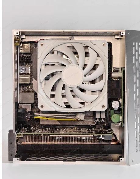 V40 싱글 슬롯 로우 프로파일 GPU: RTX 4060 및 300W 내장형 PSU, 미니 PC 플러그 앤 플레이 업그레이드 키트 썸네일 2