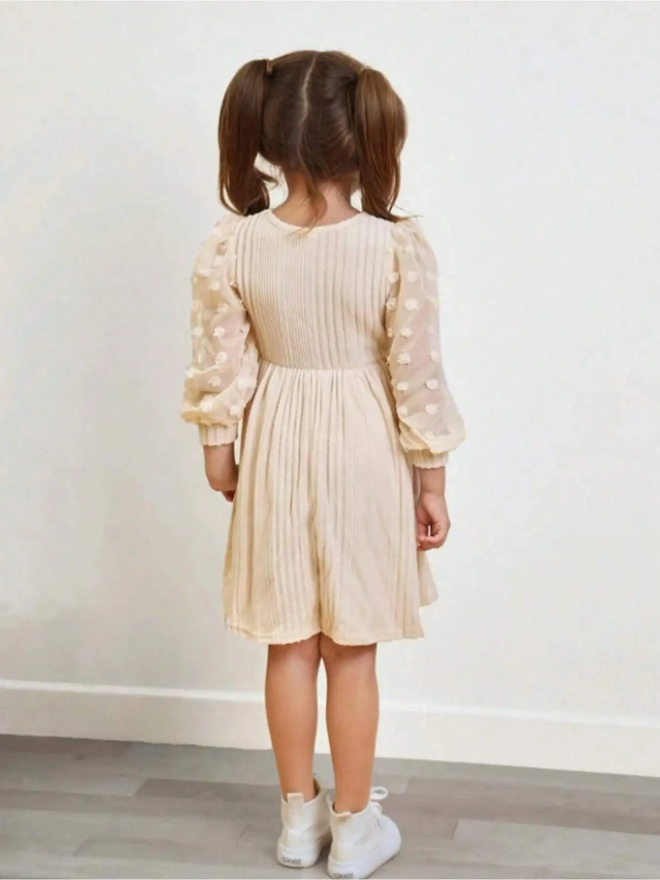 French elegant and cute polka dot velvet lace patchwork lantern bubble sleeve long sleeved round neck umbrella skirt woven dress