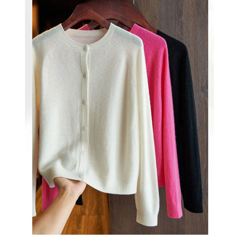 

Woman Fashionable Short Cardigan Sweater Female Autumn Leisure Knitwear New Women Single Breasted Sweater Jacket Pullover Q159