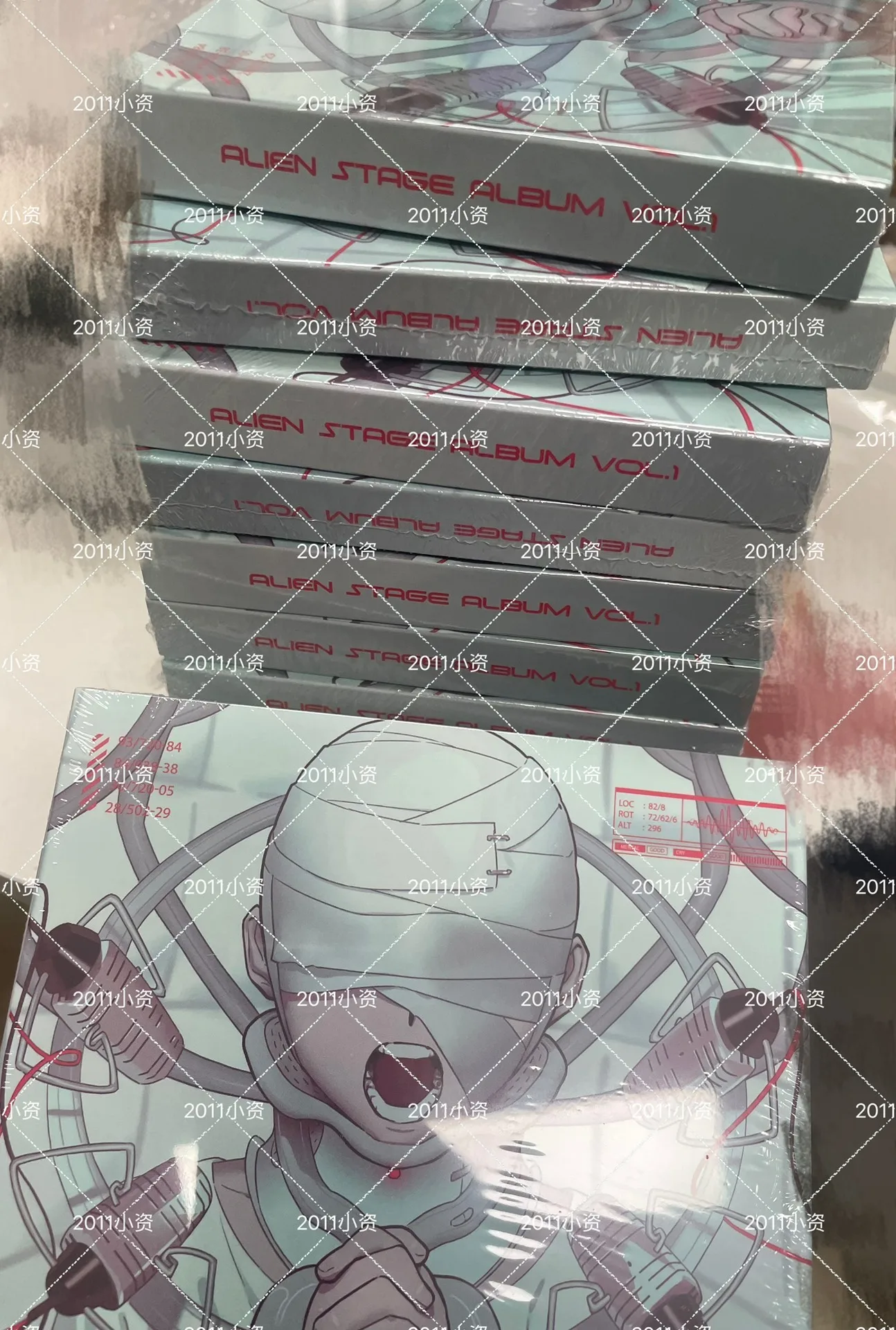 2024 New In Stock Official Korea Comic Alien Stage CD Set Book CD Post card Official Original Merchandise