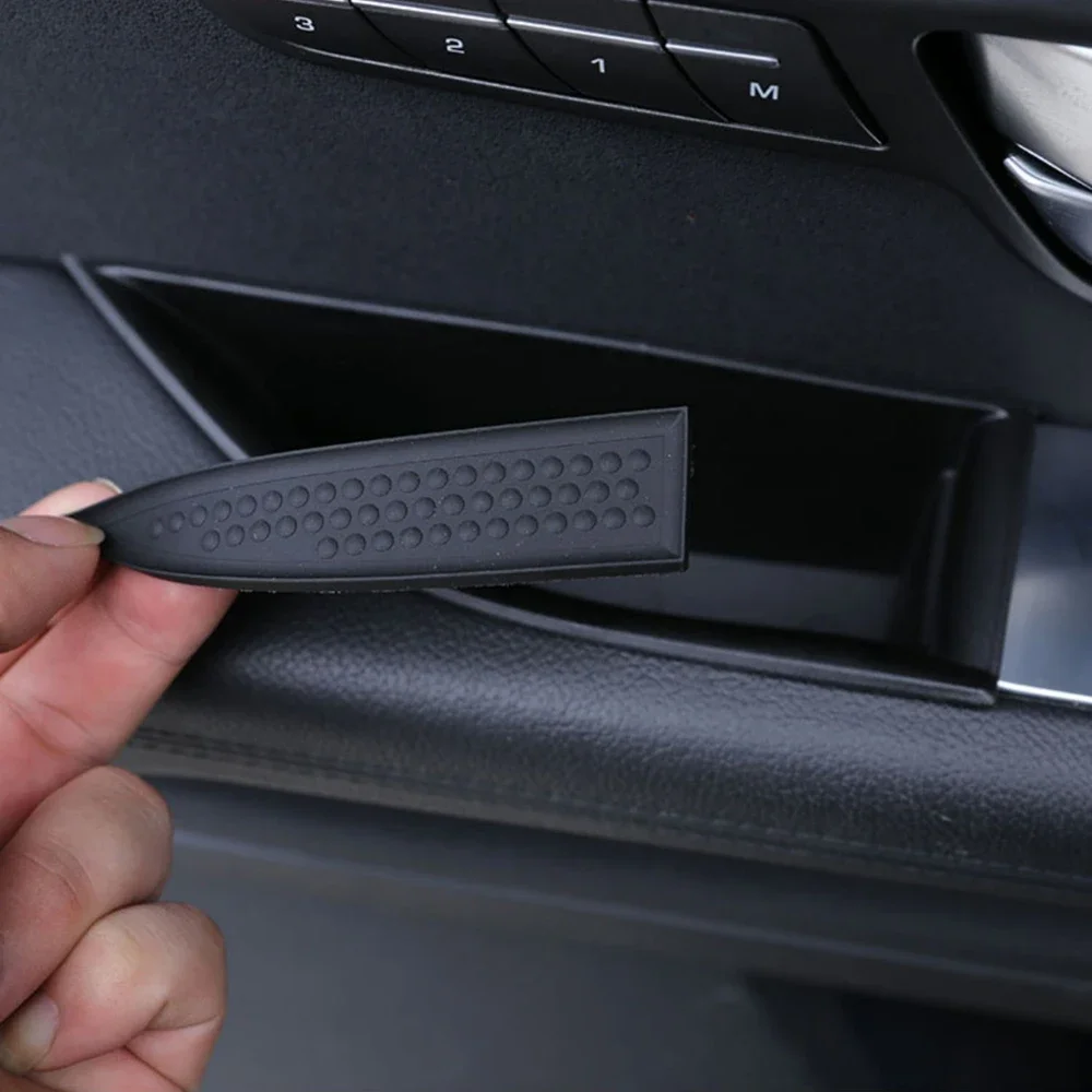 Car Door Handle Storage Box Organizer for Land Rover Range Rover Evoque L538 Discovery 4 L319 Phone Holder Interior Accessories - view 4