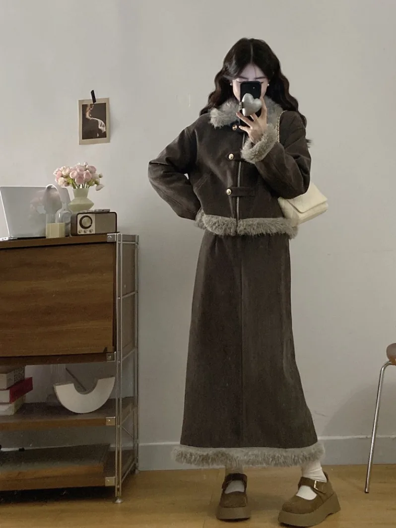 

Комплект из теплой хлопковой куртки и юбки больших размеров для женщин: модная осенне-весенняя верхняя одежда, удобный крой