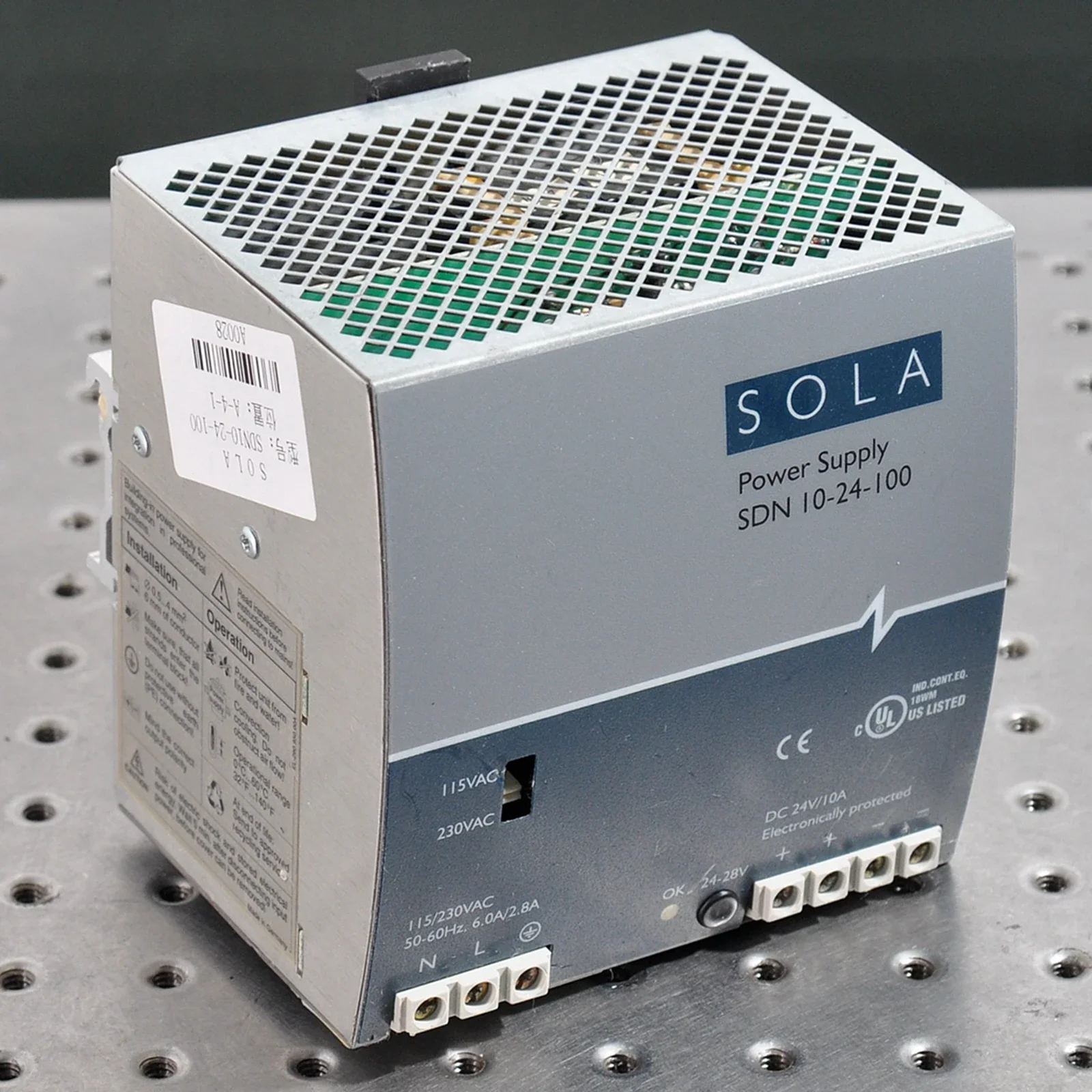 

German SOLA SDN10-24-100 Switching Power Supply Dc24v10a