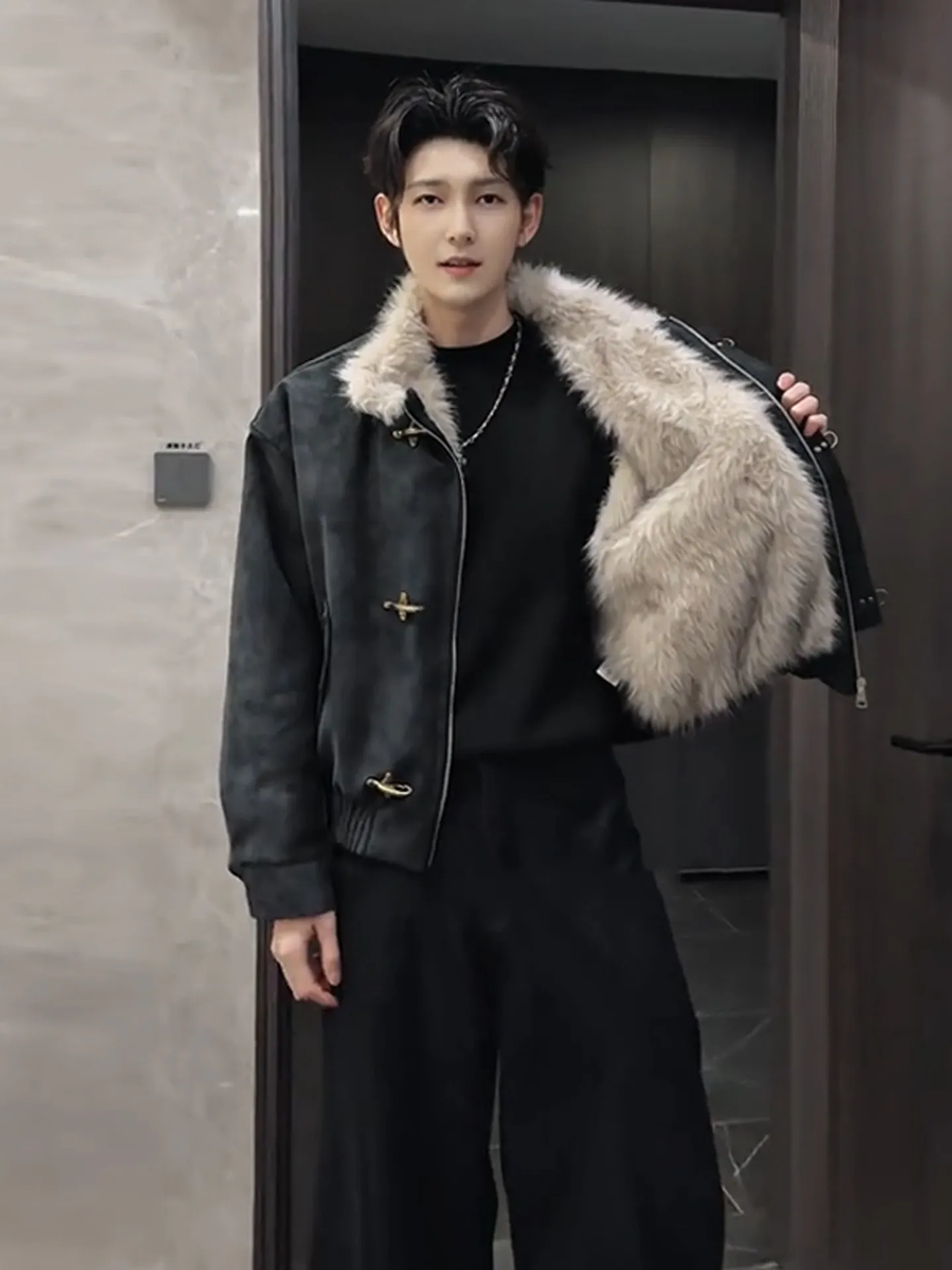 

Утепленная мужская зимняя куртка-бомбер из хлопка с меховым воротником, повседневное пальто с длинными рукавами