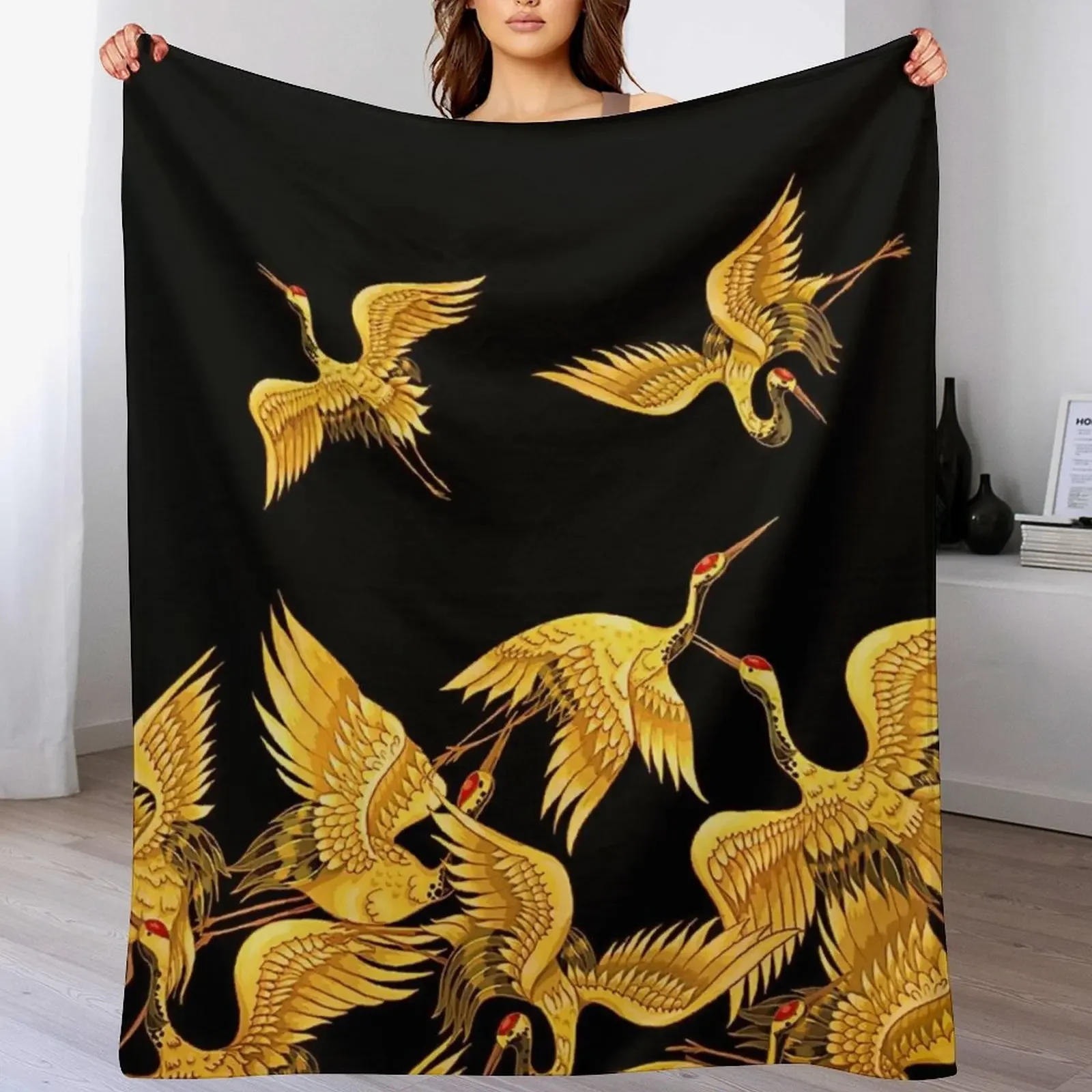

Golden Japanese Cranes Oriental Throw Blanket Versatile Cozy Throw Blanket for All Occasions