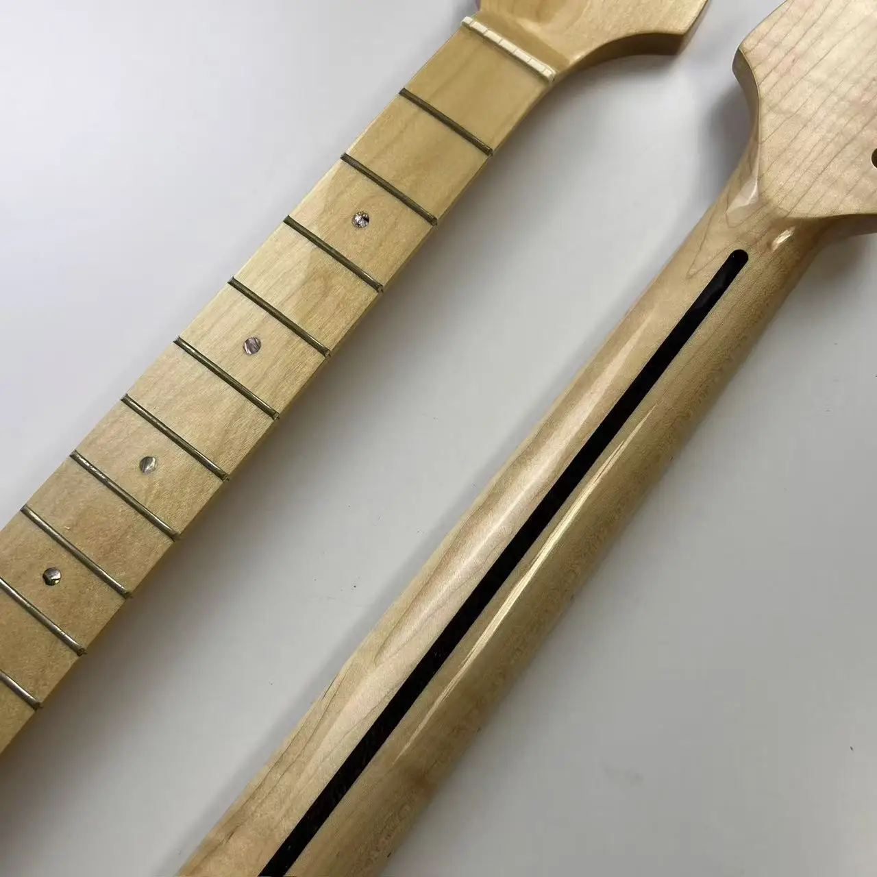 

Винтажный гриф Spec ST 50-х годов, цельный жесткий клен, натуральный глянцевый гриф, 21 ладов, гитарный гриф