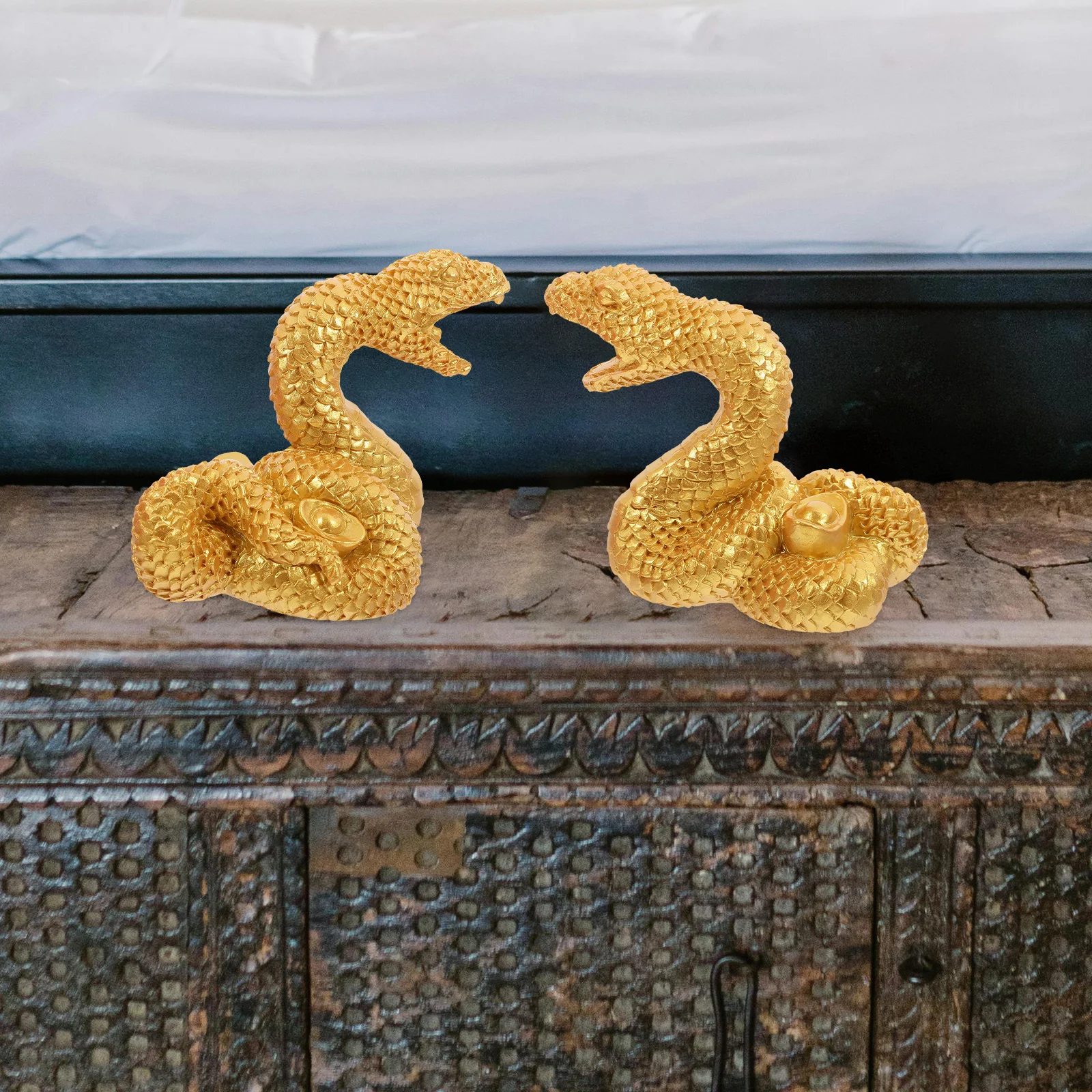 

Yuanbao Snake Ornaments Desktop Statues Resin Sculpture Crafts Decoration Mini Figurines Office New Year Lucky Animal
