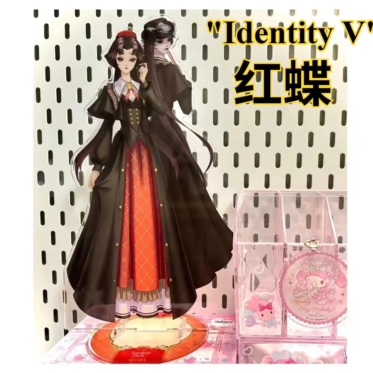 Креативная подставка «Identity V» Academy Series «Красная бабочка», исследователь, морец, оправа стола «Секларин», табличка стоячи