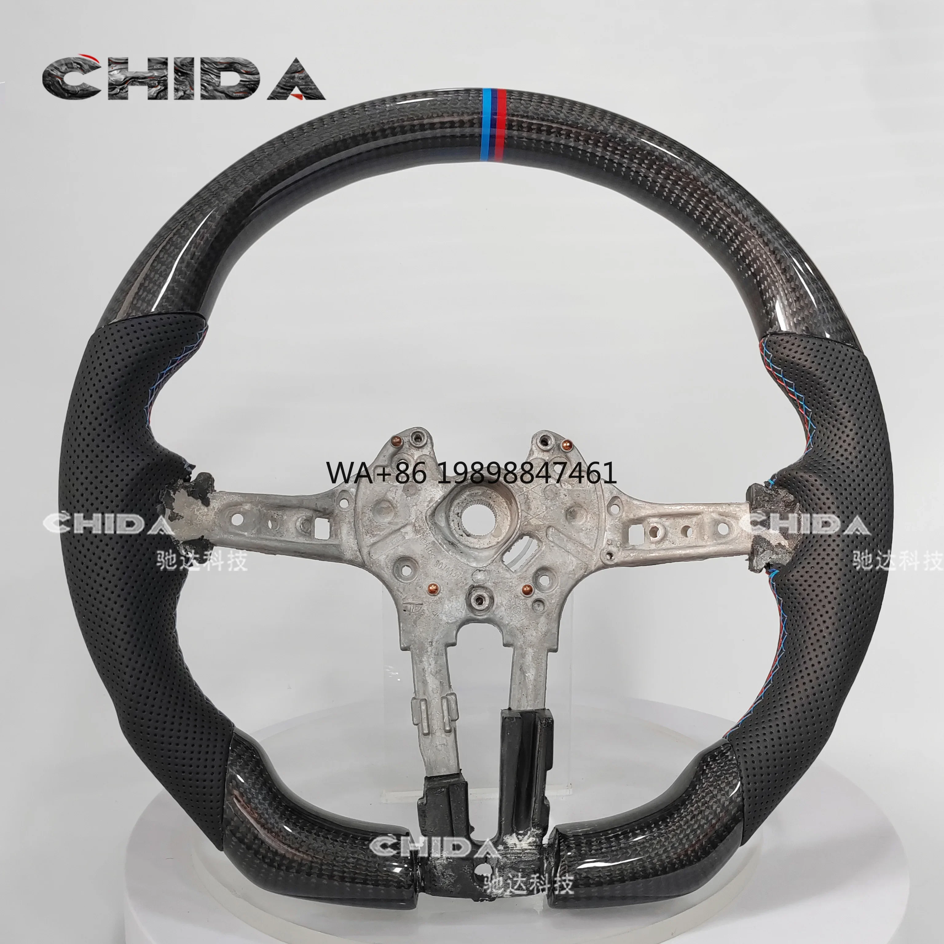 

High Performance Semi Perforated Carbon Fiber Steering Wheel Suitable for B-M-W F30 F32 F10 F20 F07 Carbon Fiber Steering Wheel